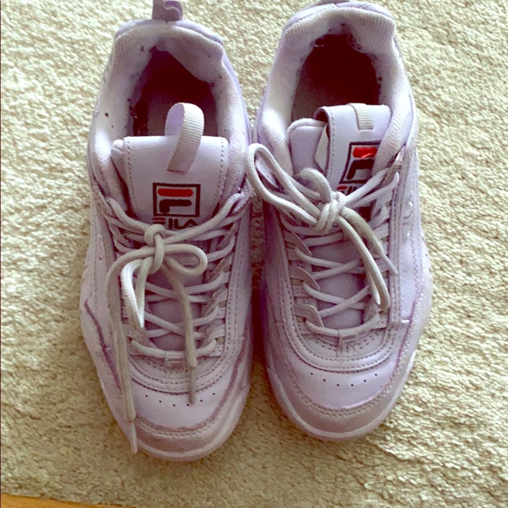 Cute purple Fila sneakers 5.5